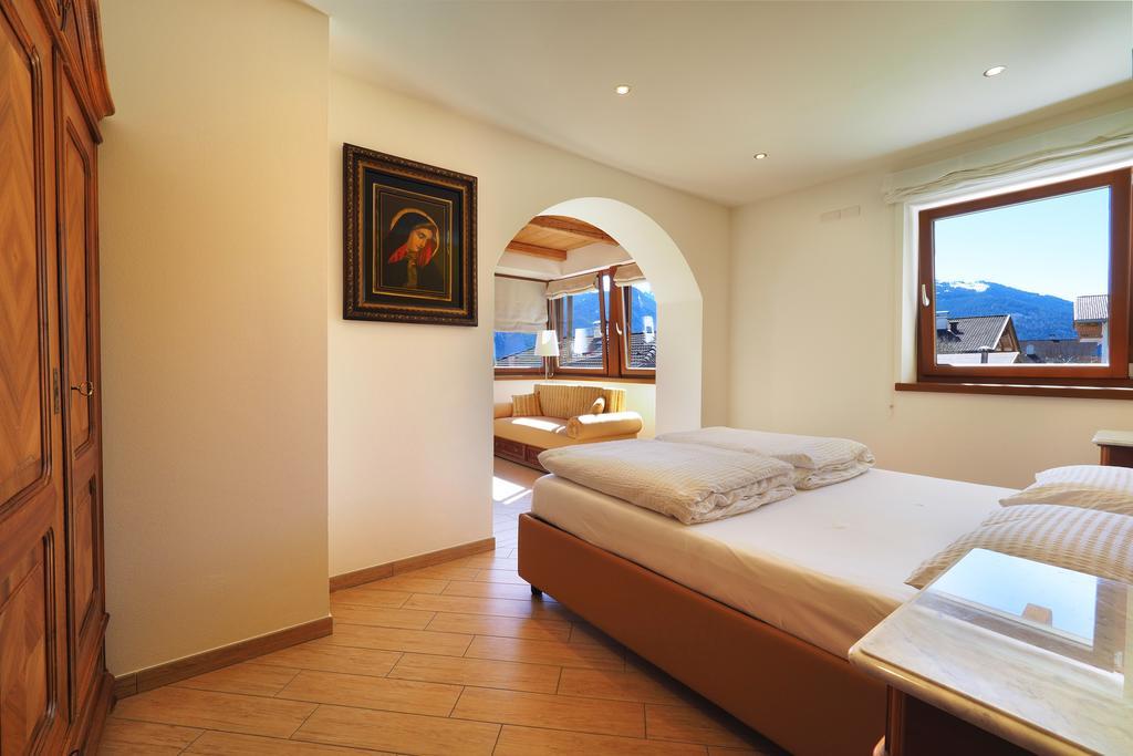 Villa Prafiori Cavalese Bagian luar foto